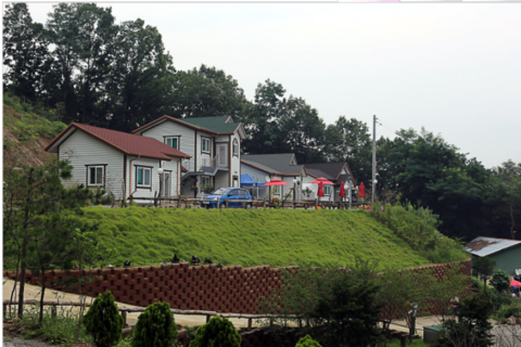 안성 숲속빌리지펜션