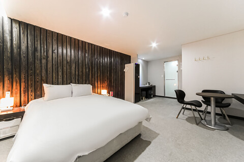 부산 장림 블루문호텔