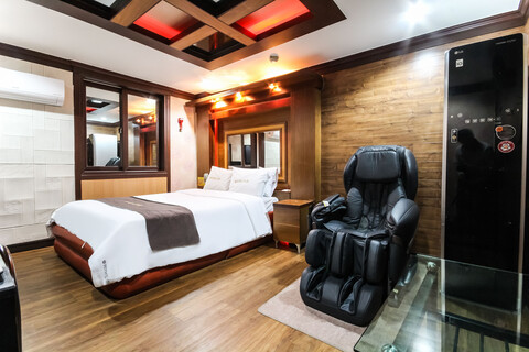 광주 상무 허니문