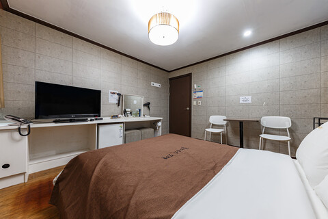 청주 풀하우스 모텔