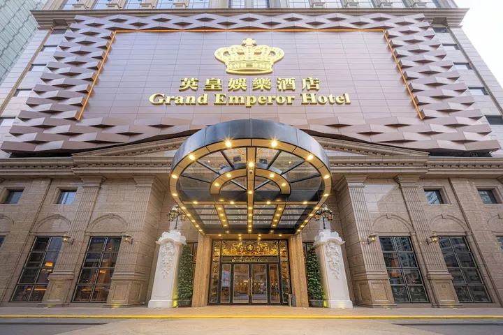 Grand Emperor Hotel