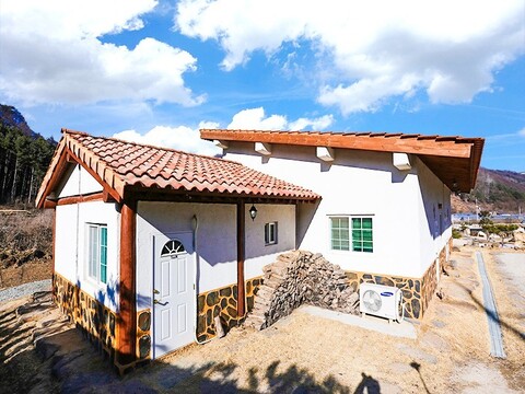 포천 비둘기낭황토펜션