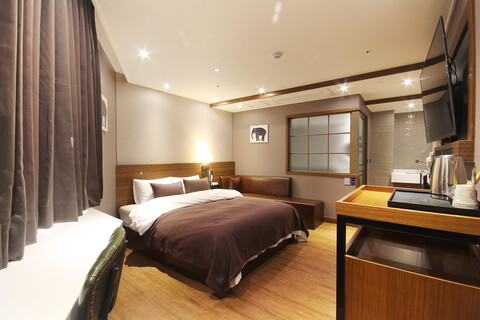 진주 호텔 더클라우드