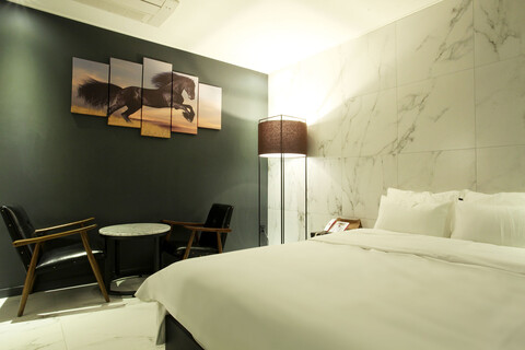 강남 YAJA 강남 논현점