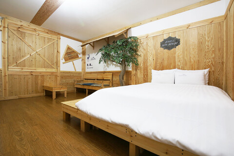 아산 레드 하우스