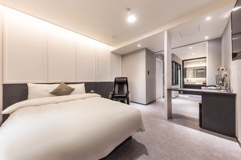 왕십리 Remark(리마크)