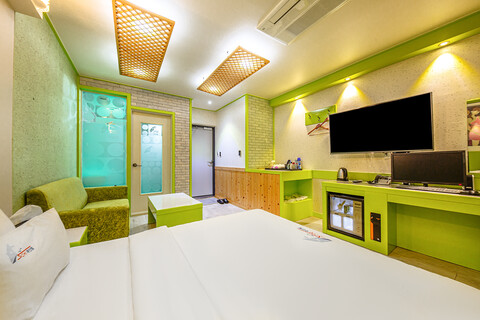 부안 격포 썸 드라이브인 호텔