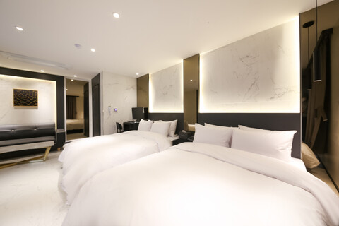 군산 호텔 위더스(HOTEL WITHUS)