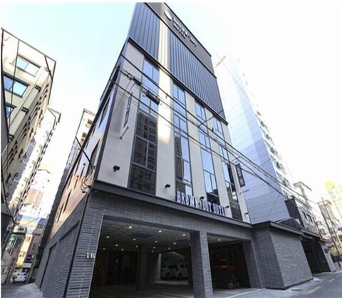 브라운 도트 호텔 연산