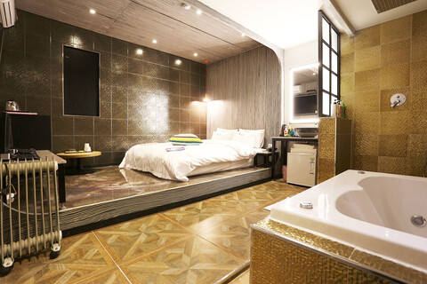 부천(역곡) YAJA 역곡역점