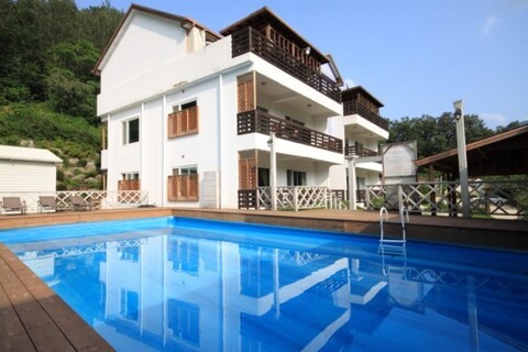 가평 푸른계곡펜션