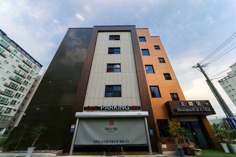 포항 장성동 Hotel 라우스데오