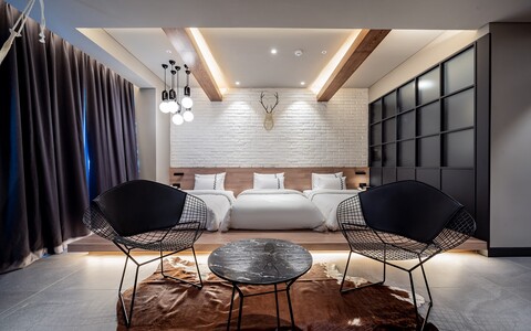 하남 앨리스 넥스트 도어