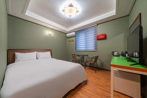 포천 깊이울 모텔