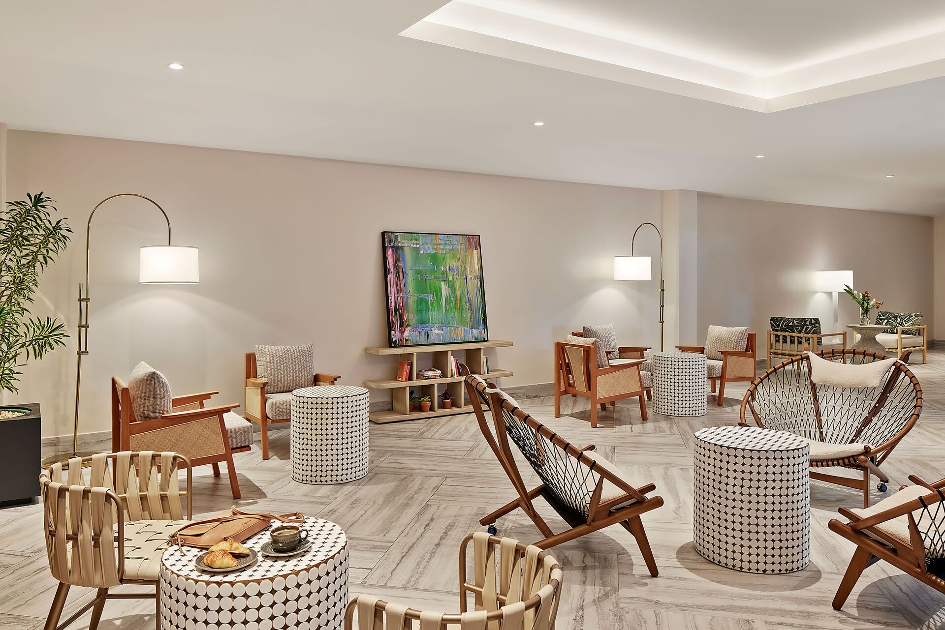 Crowne Plaza Resort Saipan Lobby
