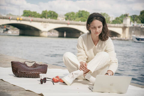 product-thumbnail-3