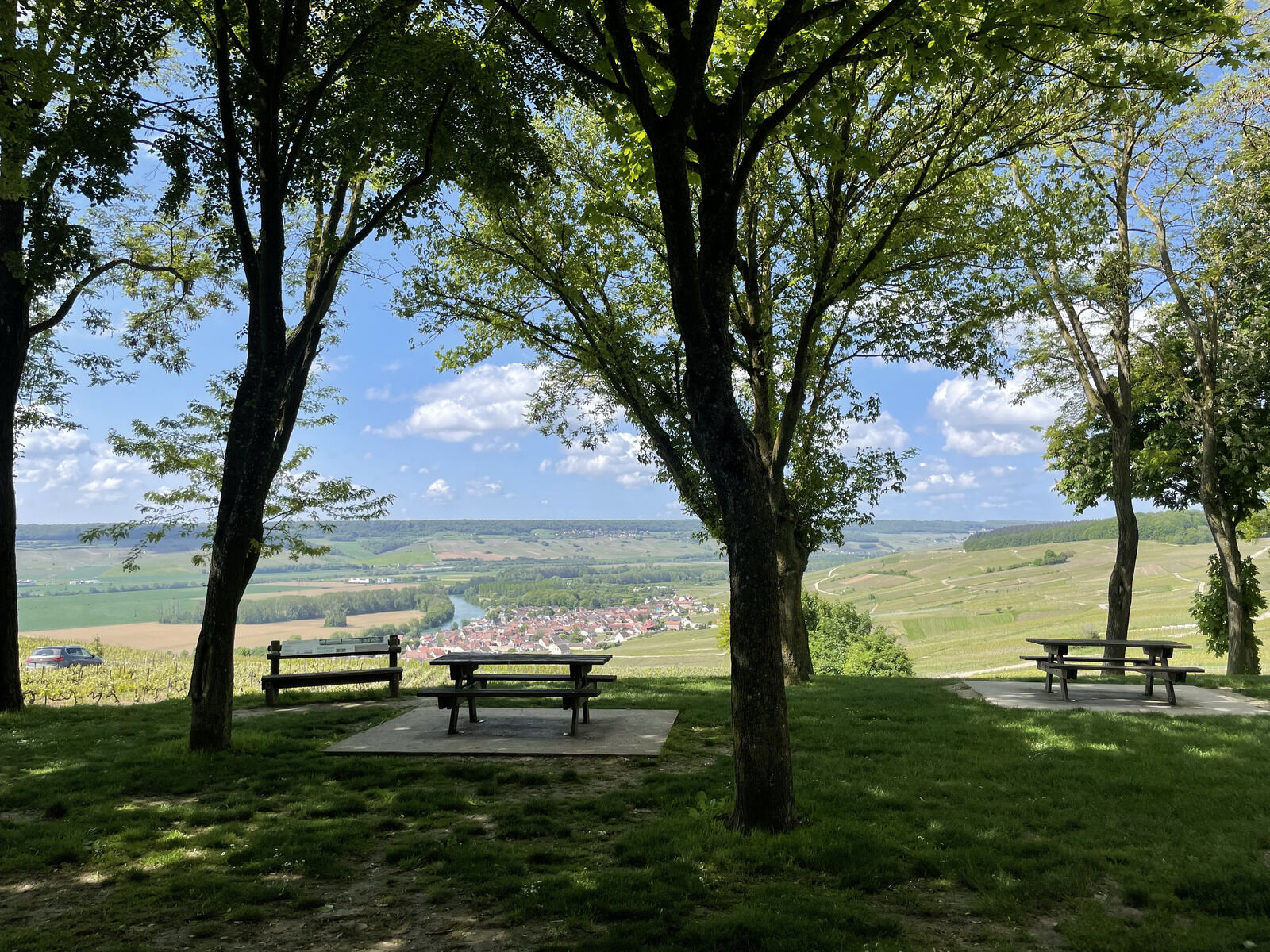 여행 상품 이미지