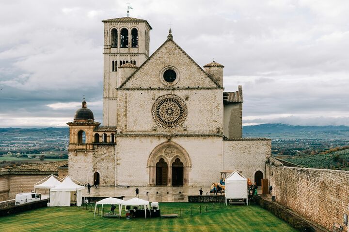 [단독 차량투어/힐링][당일치기] 성 프란체스코의 발자취를 따라서 떠나는 여행(로마출발)-i