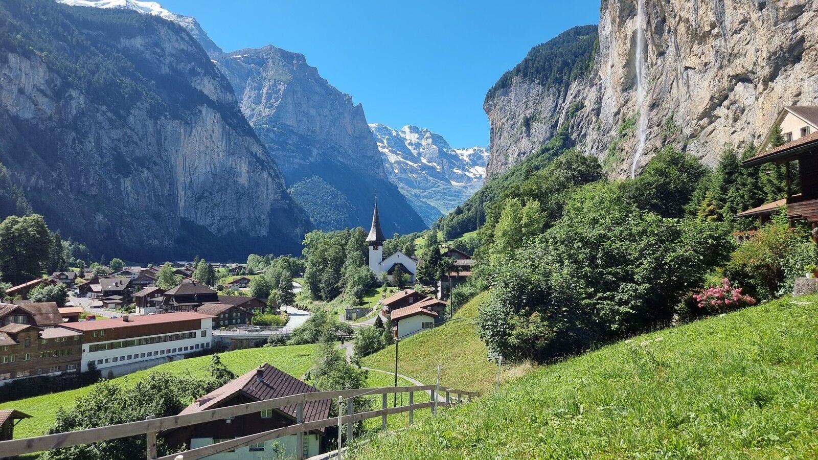 여행 상품 이미지