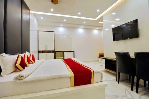 호텔 이샨 레지던시 MGM 클럽