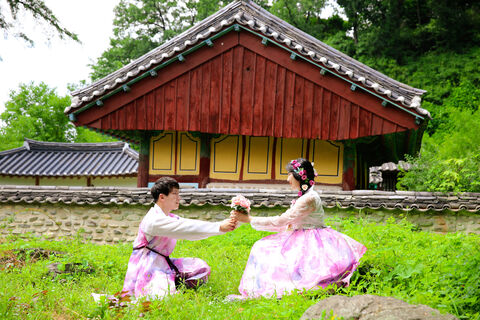 전주 스냅촬영 - 전주한옥마을 인생샷연구소 스냅촬영권(40분) (스냅+한복대여) [전주스냅]