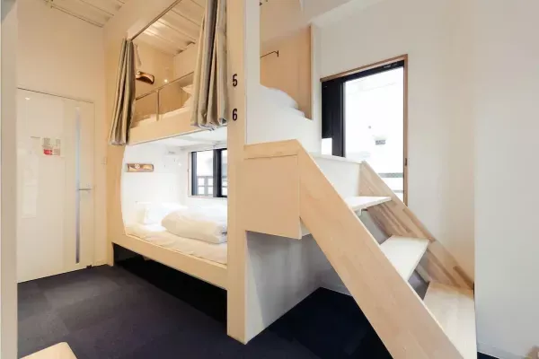 room detail thumbnail 0