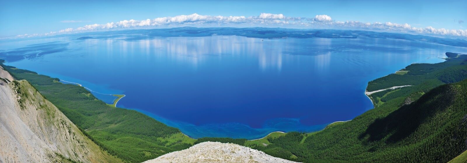 홉스골 호수 (Khuvsgul Lake)