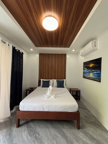 알로나 그로브 투어리스트 인