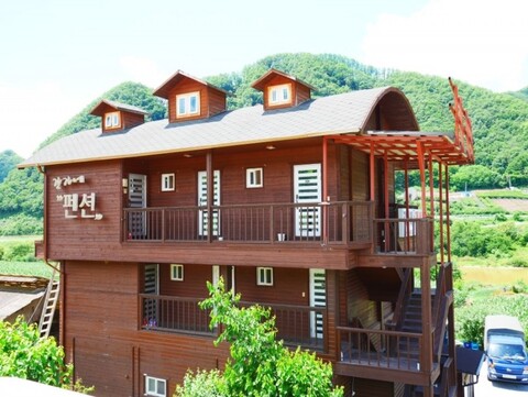 영월 강가에하얀집펜션(청령포인근)