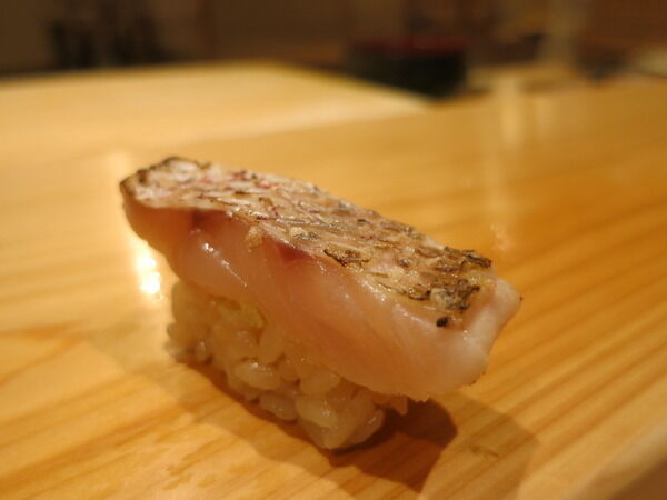 도쿄 스시 레스토랑 에도마에 스시 Sushi Tsu