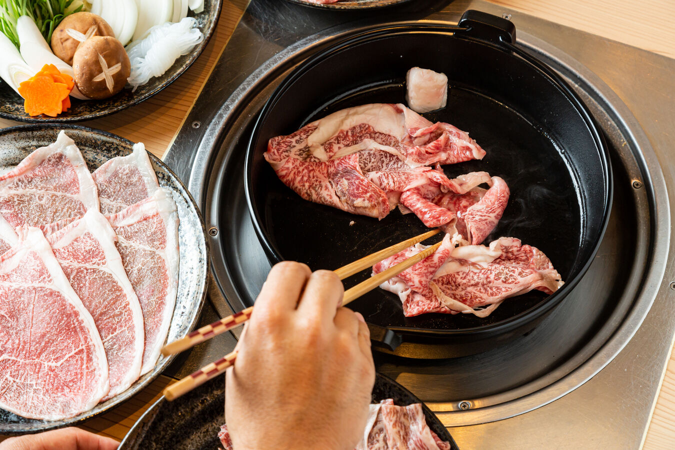 [오사카 맛집] 난바 모츠히코 | 와규 스키야키 (Motsuhiko Namba)