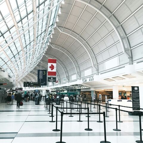 토론토 교통·패스 - [토론토 택시언니][픽업/샌딩] 토론토 공항 (YYZ) - 시내 (다운타운,노스욕 등)