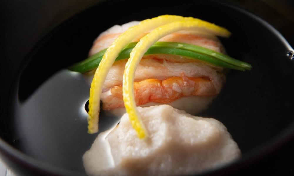 오사카 미쉐린 레스토랑Ajikitcho Bumbuan