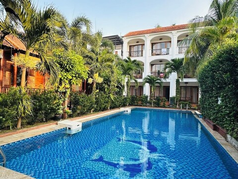 둥 수안 홍 호텔