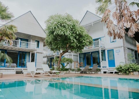 메사리 비치 헛 2