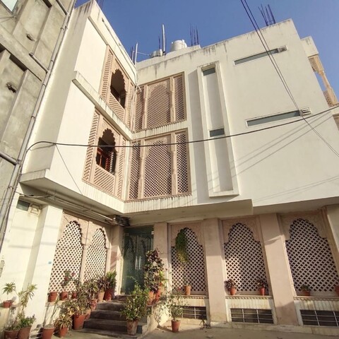 Goroomgo Tourist Inn Jaipur