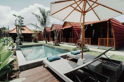 마하 빌라 켈라팅