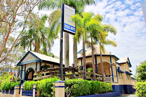 브리즈번 매너 호텔