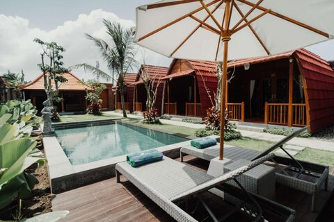 마하 빌라 켈라팅