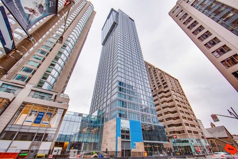 요크빌 익스프레스 스테이즈