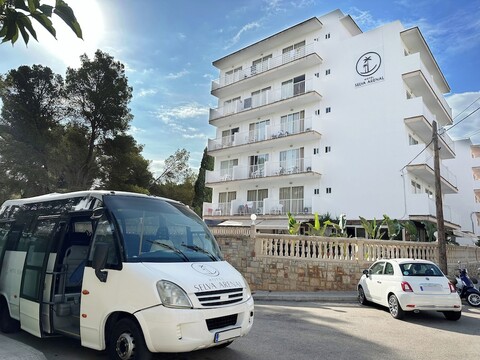 호텔  셀바 아레날