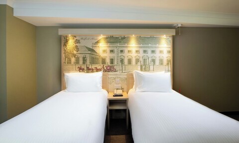 프레지던트  호텔