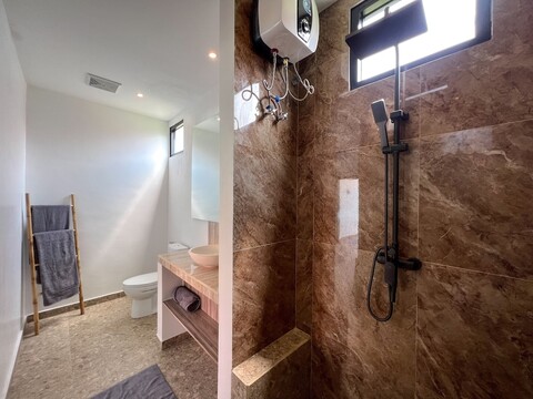 문 발리 게스트하우스 창구