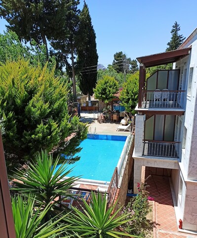 보드룸 스톤 하우스 호텔