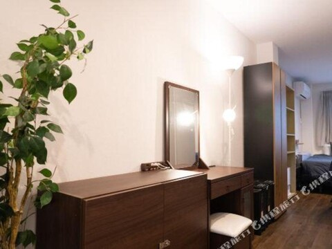 Higashi Shinagawa Apartment