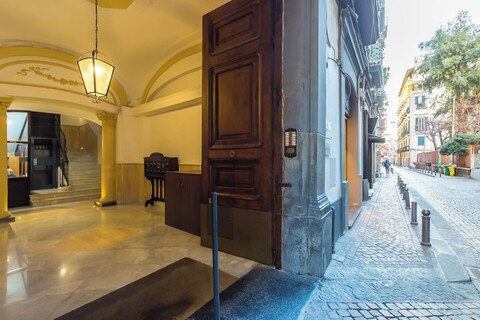 포에리오 루프탑 럭셔리 아파트먼트