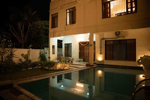 Hotel Karohi Villa
