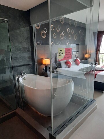 콘스턴시 잠티엔 파타야 호텔