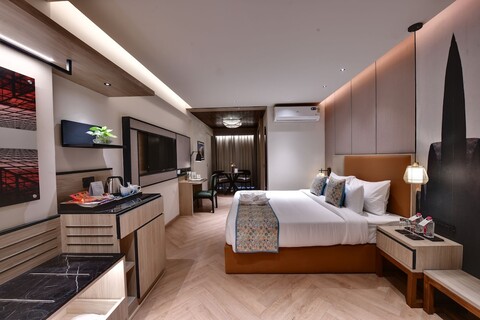 더 펀 하비탓, 자이푸르