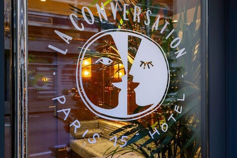 레 콩베르사시옹